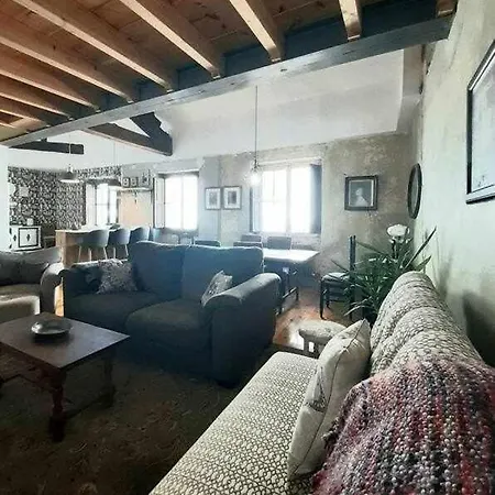 Casa Les Indies Apto Duplex Muy Bien Situado Lägenhet Villaviciosa (Asturias)